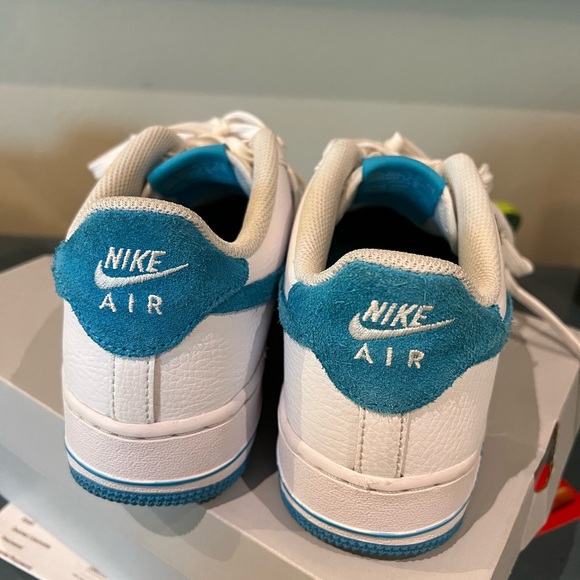 Nike Space Jam Air Force 1 shoes - Picture 5 of 9